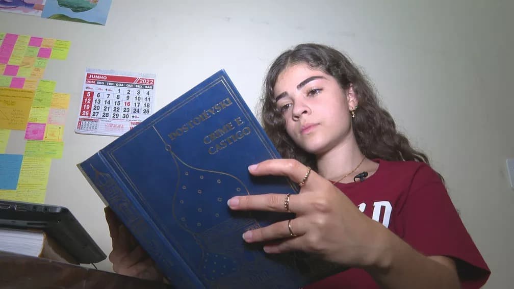 Jovem de BH que estudou em escola pública consegue bolsa de estudos em Harvard