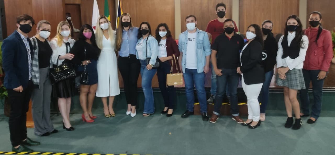 Noite brilhante da II Semana Magna do Direito da Unopar