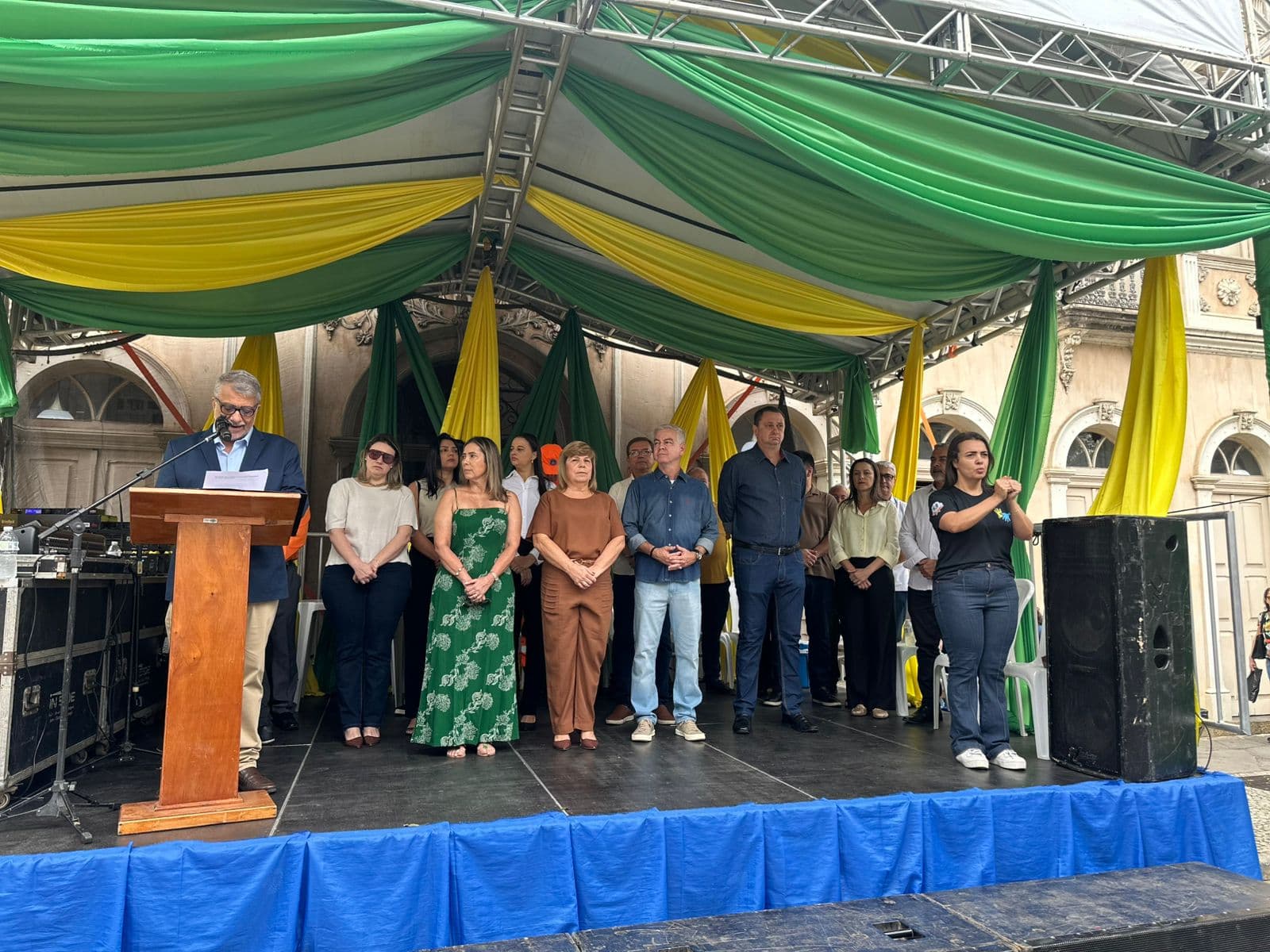 Muriaé celebra Independência do Brasil com desfile cívico no Centro da cidade